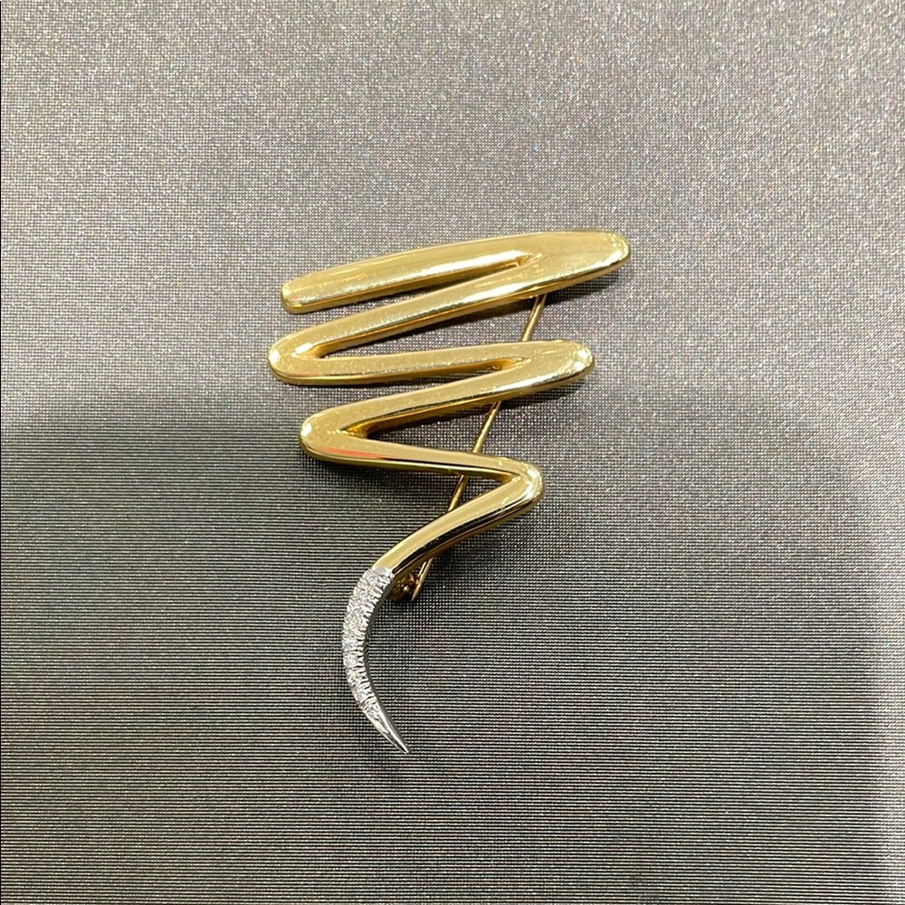 TIFFANY & CO. Gold and Silver Spiral Brooch